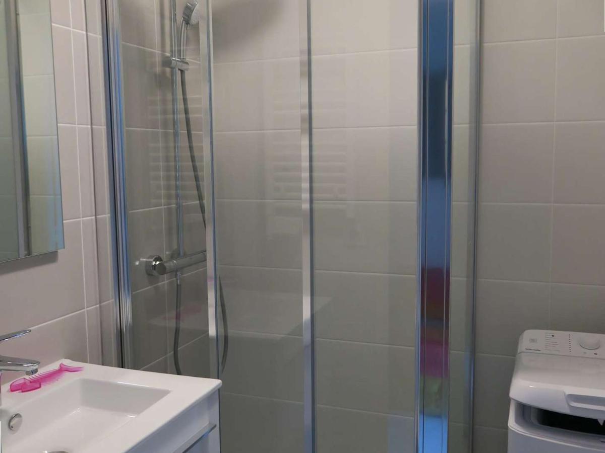 Appartement 3* A Perros-Guirec, Plage A 50M, Garage Prive - Fr-1-368-73 Eksteriør billede