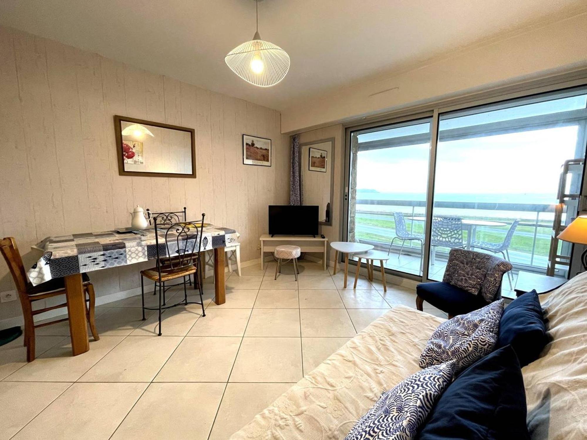 Appartement 3* A Perros-Guirec, Plage A 50M, Garage Prive - Fr-1-368-73 Eksteriør billede